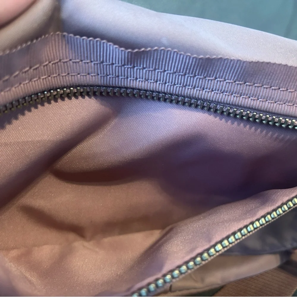 lululemon athletica Rose Crossbody Bag - Picture 3 of 11